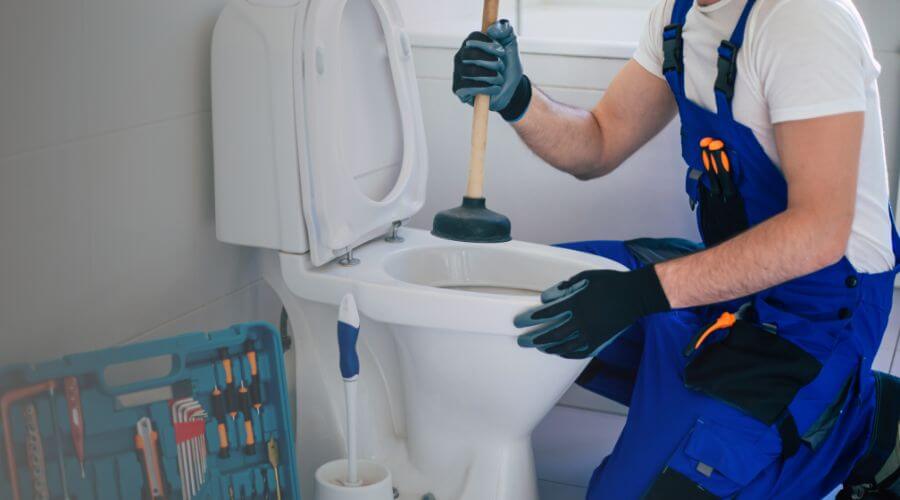 Professional sewer line repair services in Forrest, IL